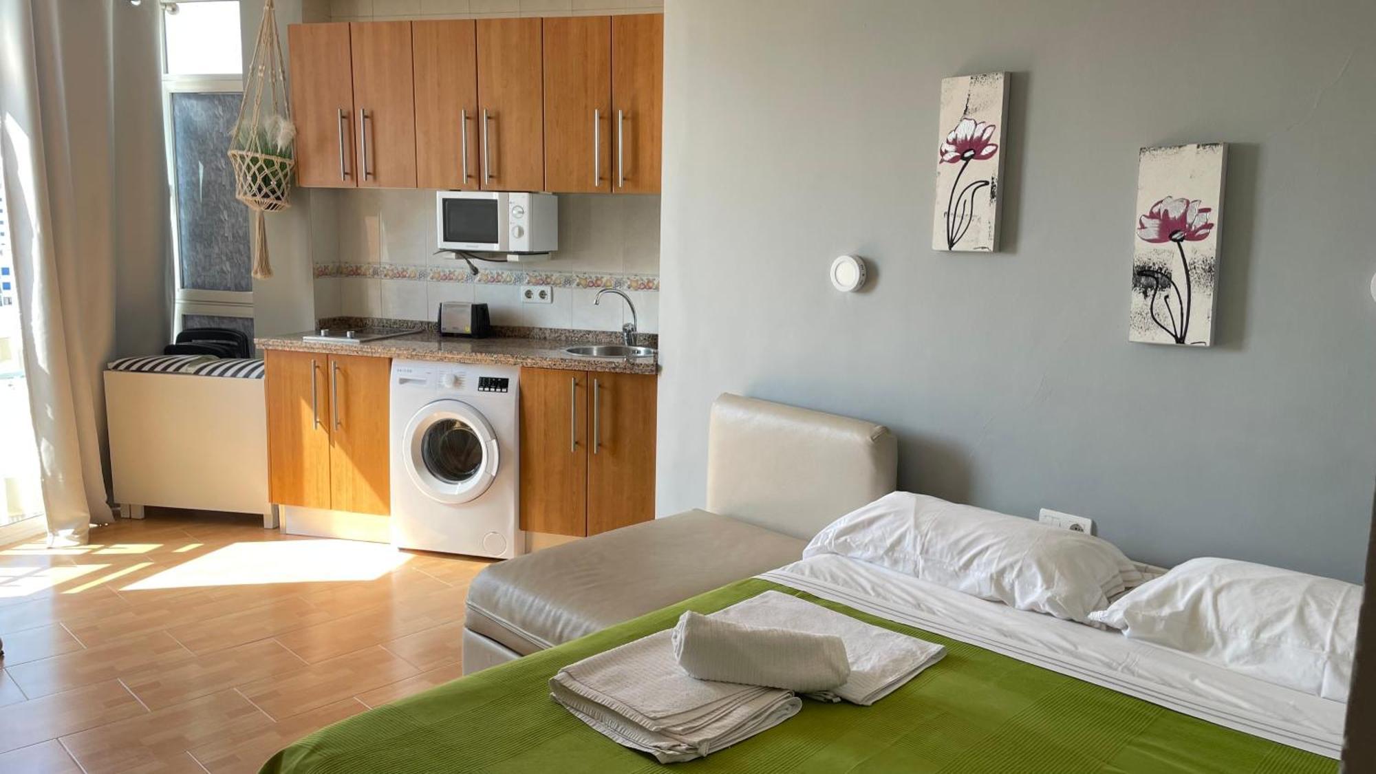 Benalmadena ,Apartamento-Estudio Primera Linea De Playa Exterior foto