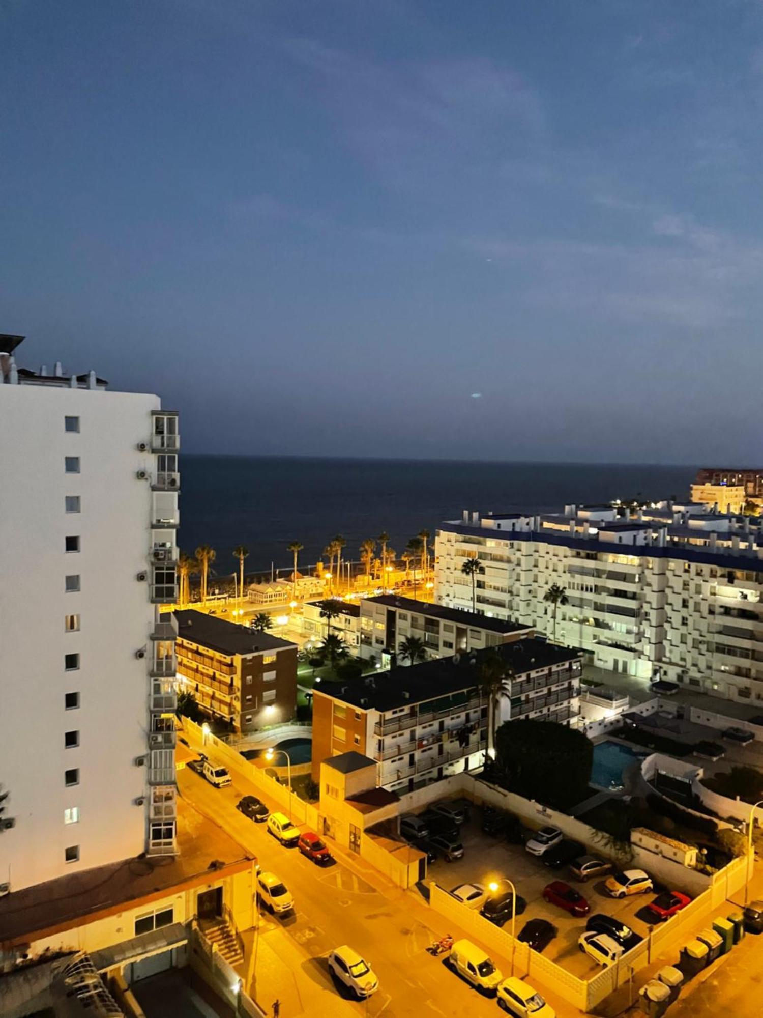 Benalmadena ,Apartamento-Estudio Primera Linea De Playa Exterior foto