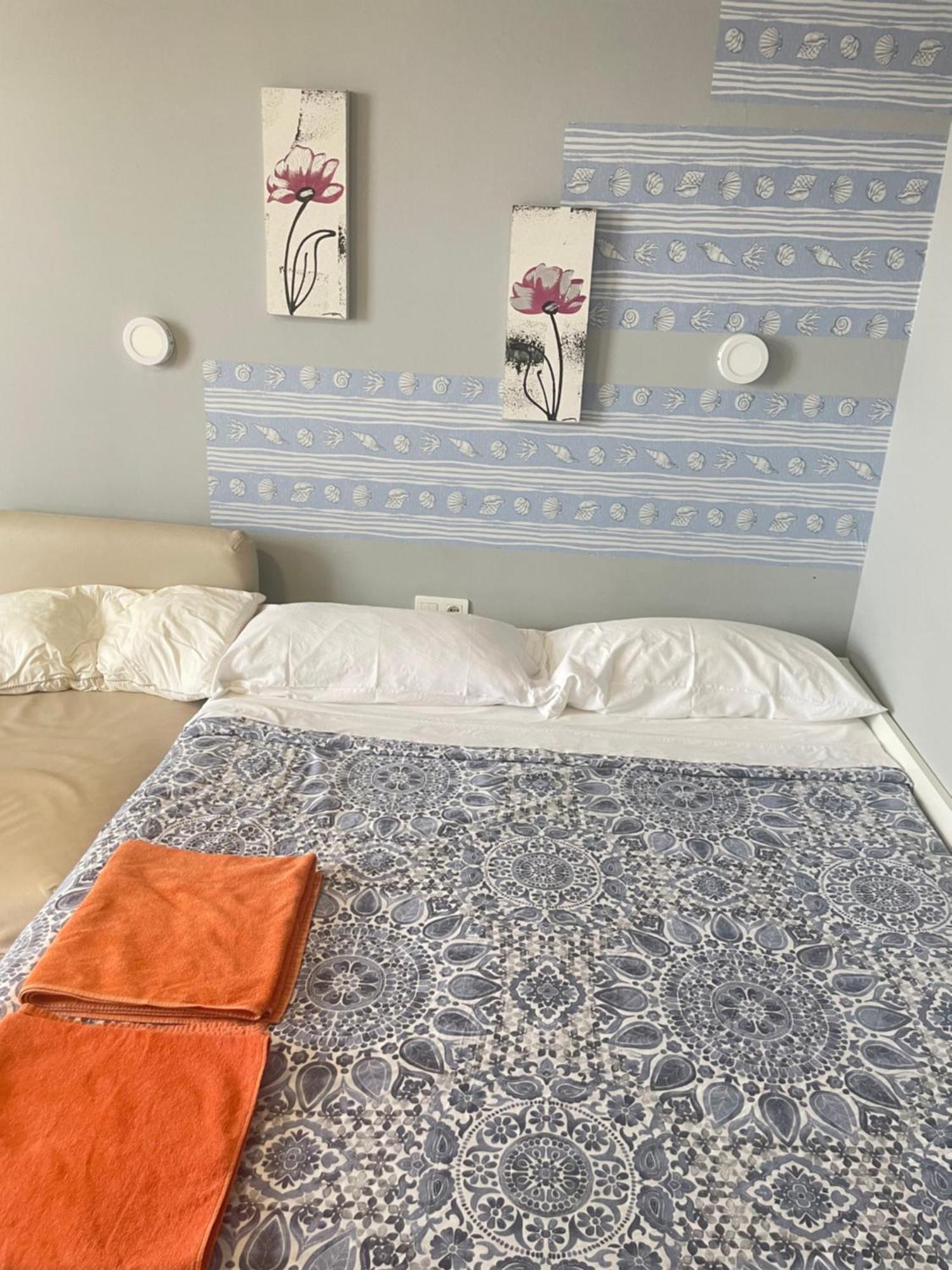 Benalmadena ,Apartamento-Estudio Primera Linea De Playa Exterior foto