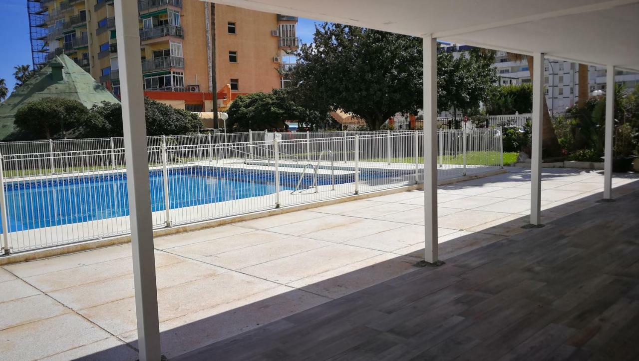 Benalmadena ,Apartamento-Estudio Primera Linea De Playa Exterior foto